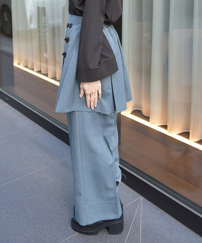 Layered Pants with Chinese Button