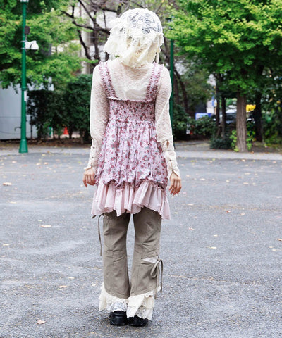 Slit & Ribbon Pants with Lace