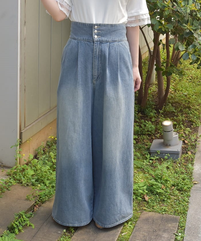 Lace-Up High-Waisted Denim Pants
