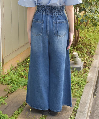 Lace-Up High-Waisted Denim Pants