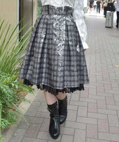 Metallic & Plaid Pattern Skirt