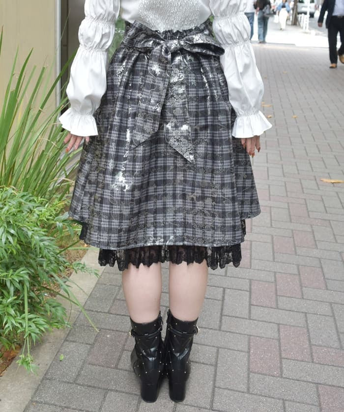 Metallic & Plaid Pattern Skirt