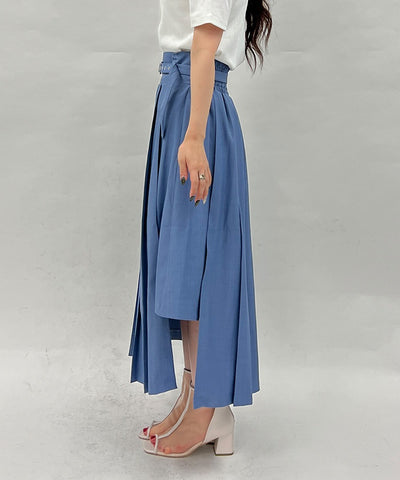 Slit Pleated Skirt with Belt