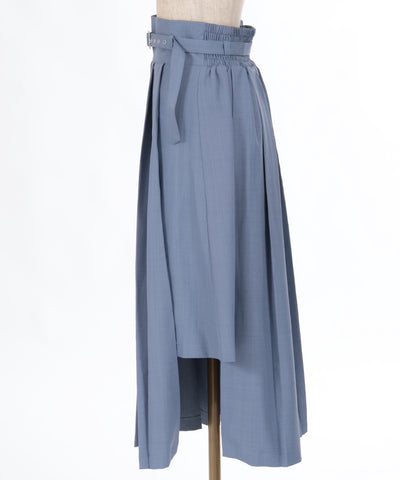 Slit Pleated Skirt with Belt