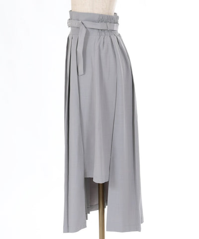 Slit Pleated Skirt with Belt