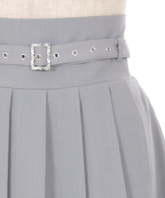 Slit Pleated Skirt with Belt