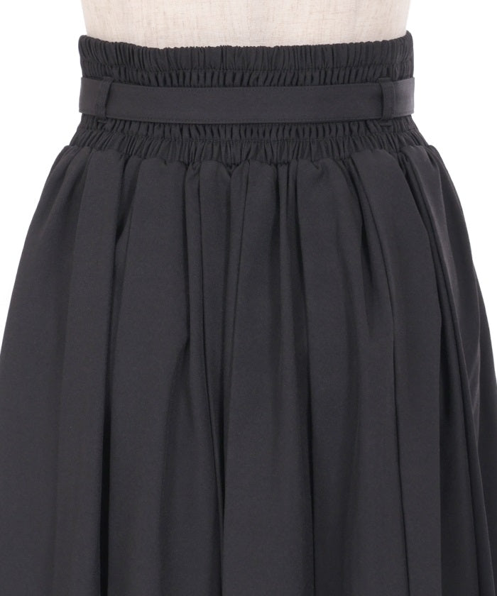 Slit Pleated Skirt with Belt