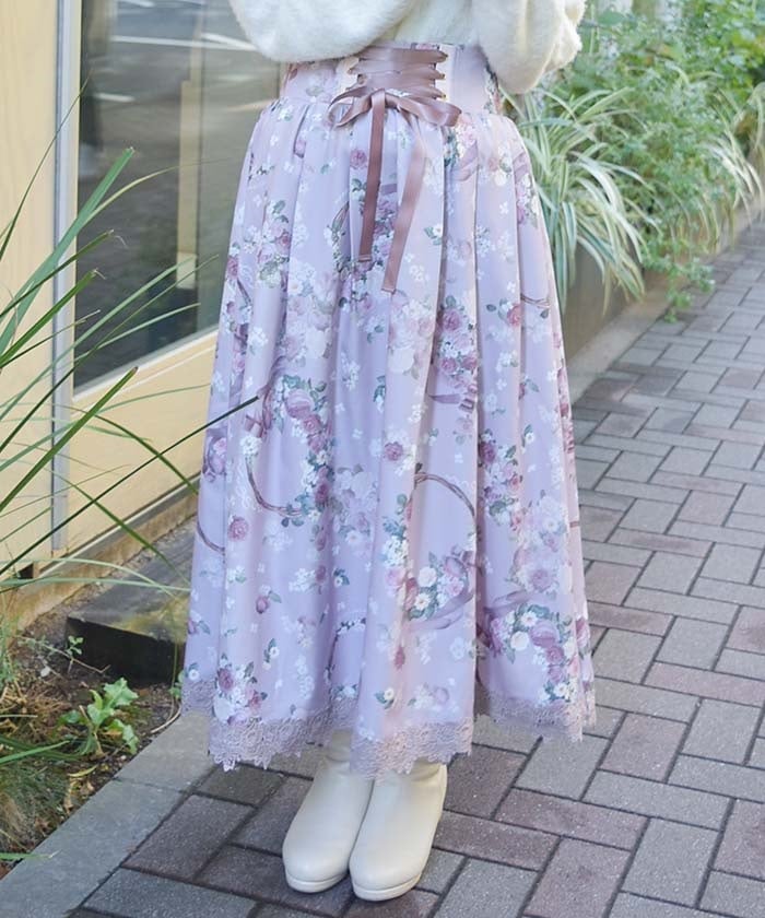 Rose Wreath Pattern Skirt