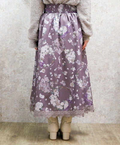 Rose Wreath Pattern Skirt