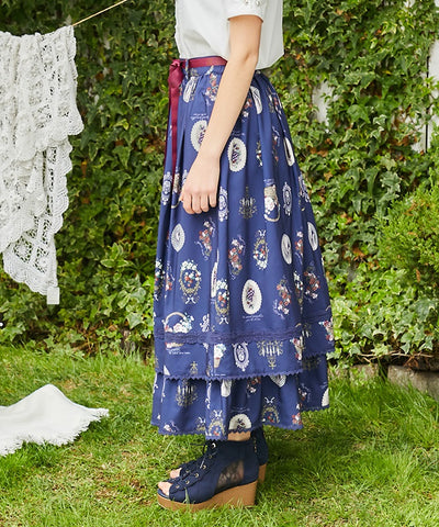 Antique Fruits Pattern Skirt