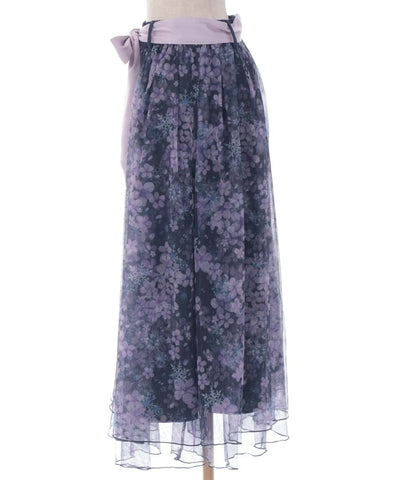 Snow Sakura Pattern Skirt