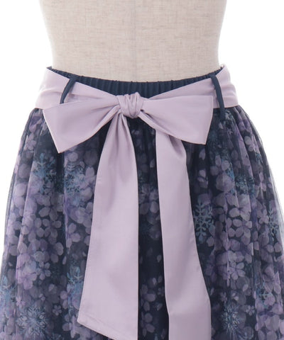 Snow Sakura Pattern Skirt