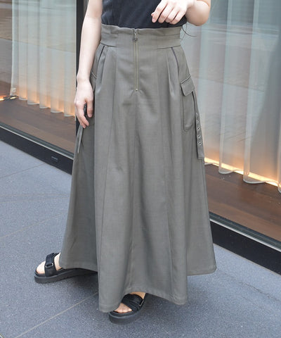 Piping Skirt with Zip