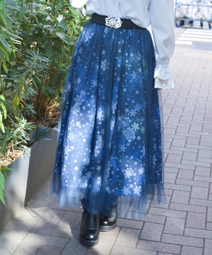 Snow Rose Pattern Skirt