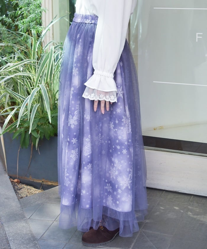 Snow Rose Pattern Skirt