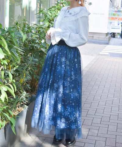 Snow Rose Pattern Skirt