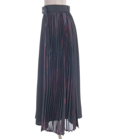 Pleated Panel Skirt