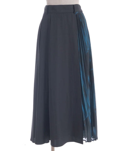 Pleated Panel Skirt
