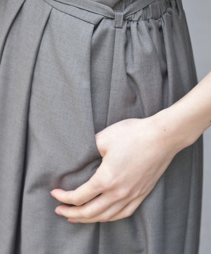 Row Buttons Tuck Jumper Skirt