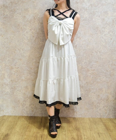 Big Ribbon Tiered Dress