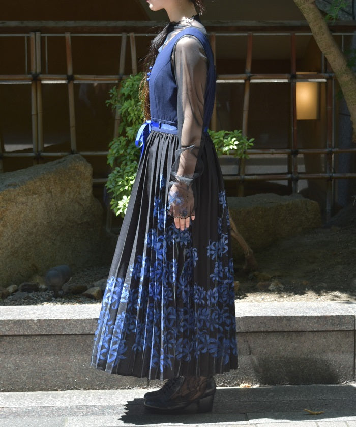 Higanbana Pattern Pleated Jumper Skirt