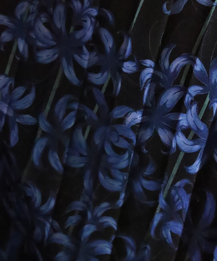 Higanbana Pattern Pleated Jumper Skirt