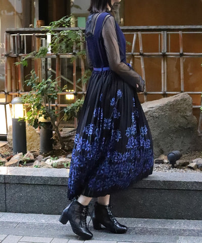 Higanbana Pattern Pleated Jumper Skirt