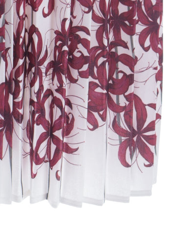 Higanbana Pattern Pleated Jumper Skirt