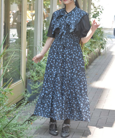 Small Floral Pattern Blouse & Dress Set