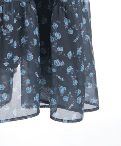 Small Floral Pattern Blouse & Dress Set