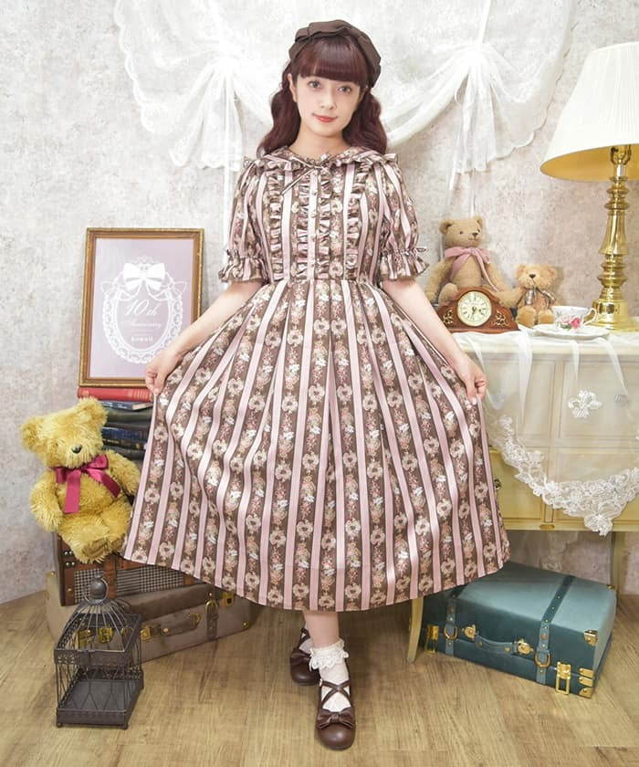 Rosy Bear Pattern Dress (Made to Order) – axes femme from JAPAN