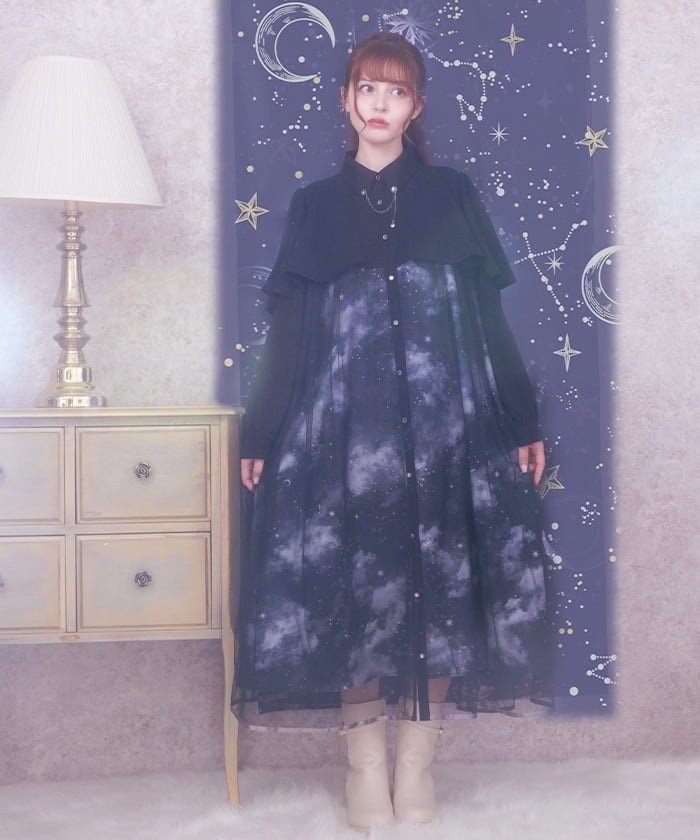 Telescope Pattern Cape Style Dress