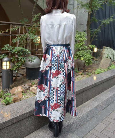 Chrysanthemum Pattern Dress