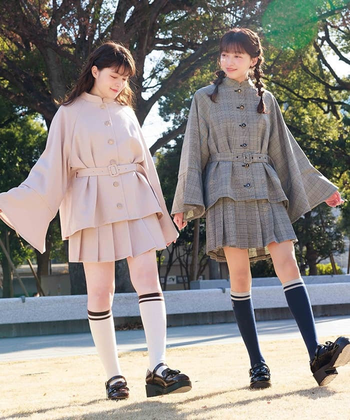 Cape Style Flare Sleeve Coat (Pre-order)