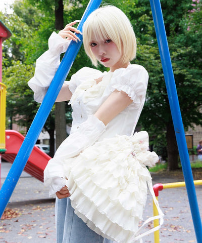 Small Floral Pattern & Frill Knapsack