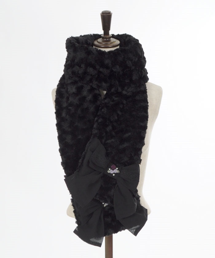 Ribbon Design Fur Scarf