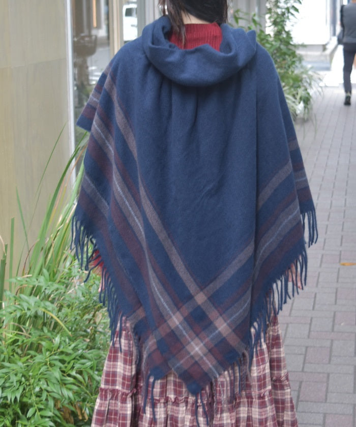 Side Line Check Poncho