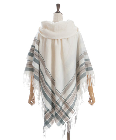 Side Line Check Poncho