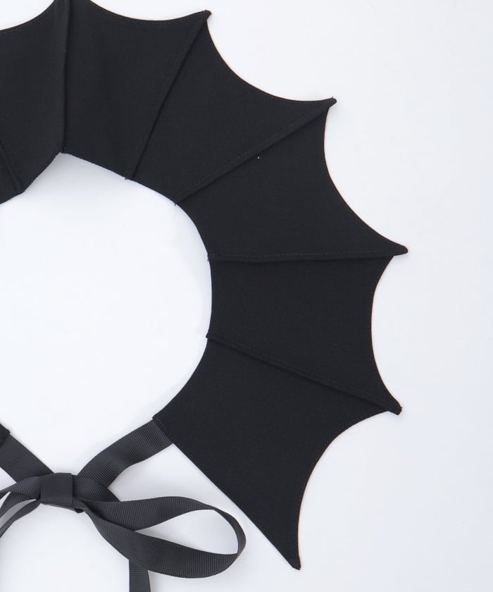 Bat Wings Style Tippet