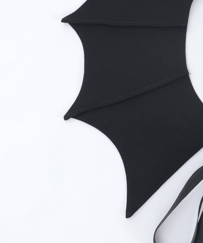 Bat Wings Style Tippet