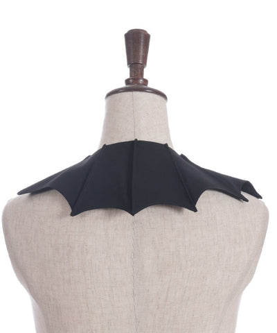 Bat Wings Style Tippet