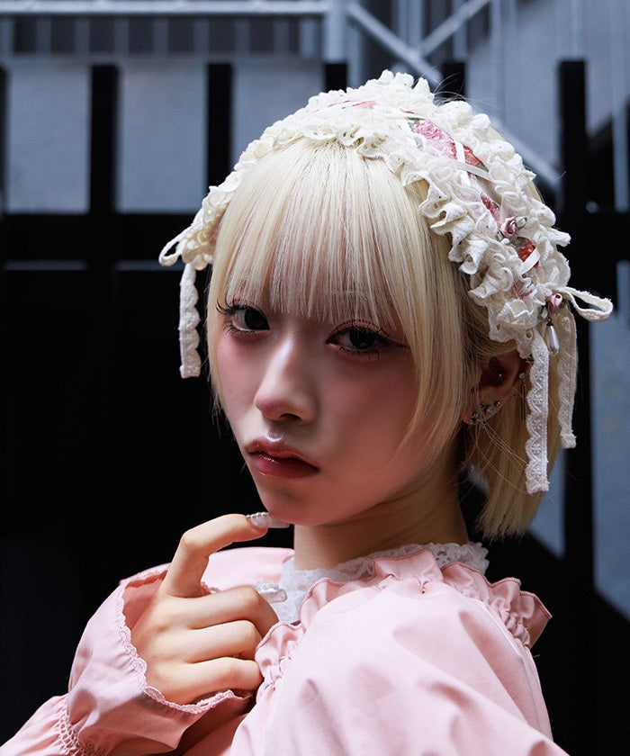 Floral Pattern Lace Headdress