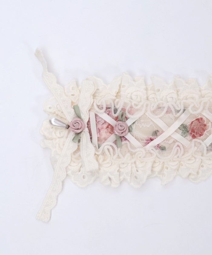 Floral Pattern Lace Headdress