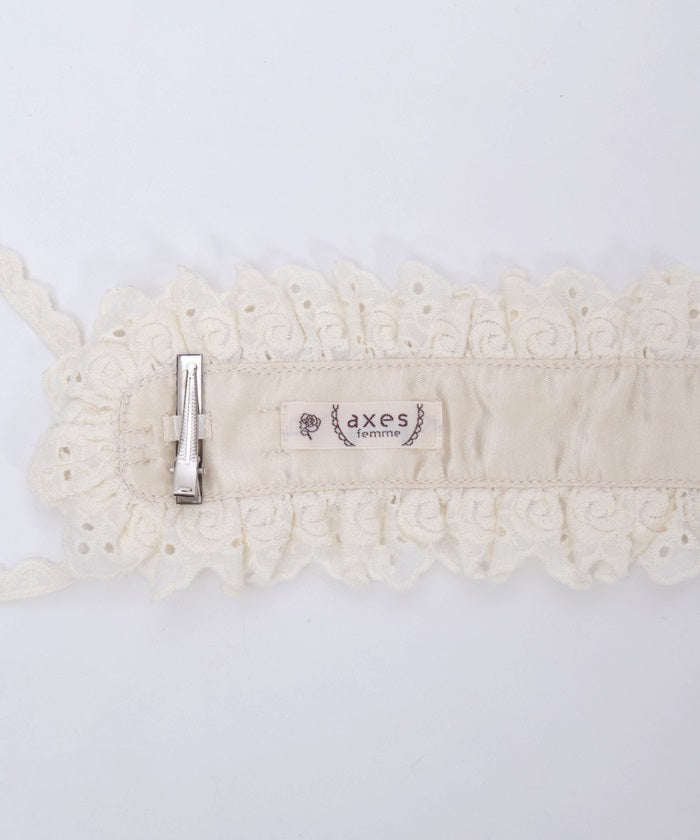 Floral Pattern Lace Headdress