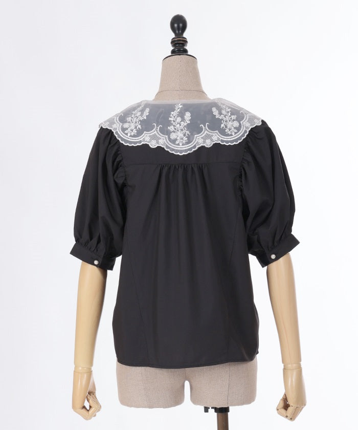 Flower Embroidery Collar Puff Sleeve Blouse