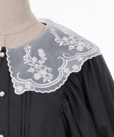 Flower Embroidery Collar Puff Sleeve Blouse