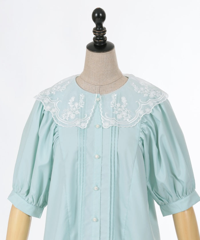 Flower Embroidery Collar Puff Sleeve Blouse