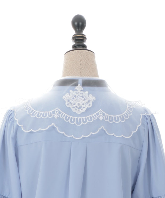 Embroidery Big Collar Blouse