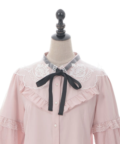 Embroidery Big Collar Blouse