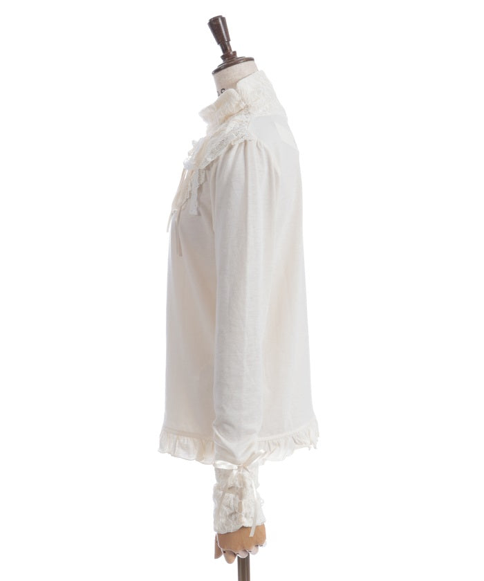 Yoke Lace & Ribbon Turtleneck